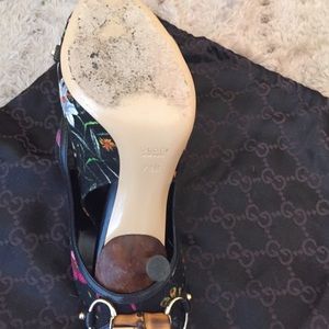 Gucci heels size 7 1/2