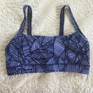 Excellent condition Lulu straight up bra