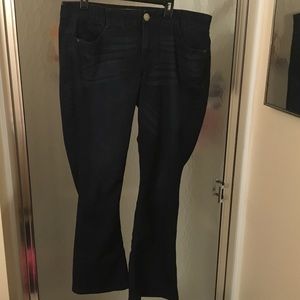 Democracy jeans slimming stretch fit