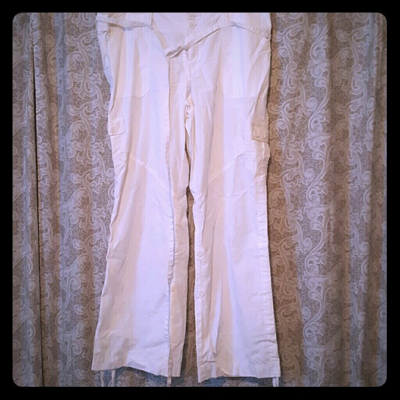 White cargo style pants. 100% cotton.