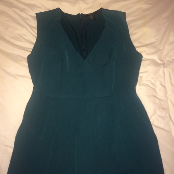 Jump suit - Picture 3 of 3
