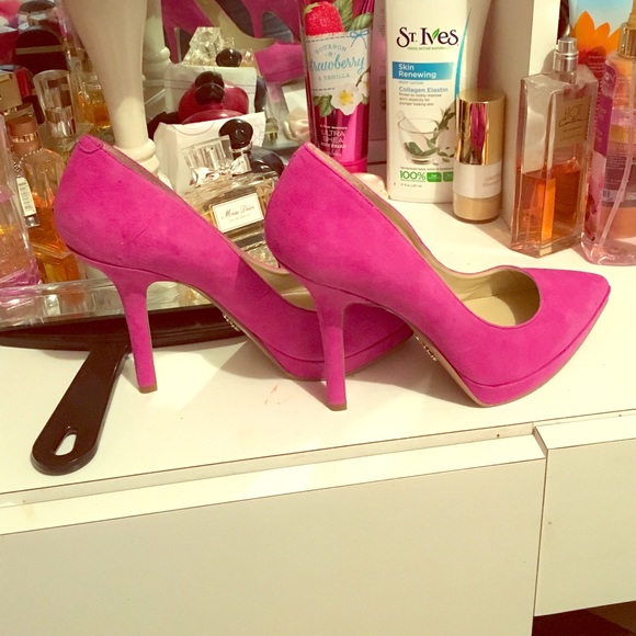 Nine West Shoes - Brand new Nine West shoes in hot pink👠👠