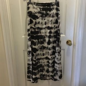 Mossimo Co Black And White Tie Dye Maxi Skirt