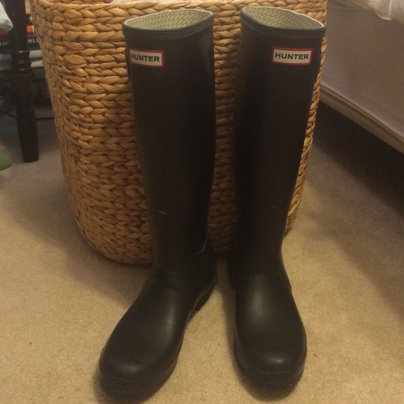 Hunter Rain Boots- Classic Tall