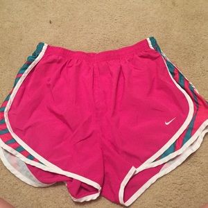 Nike tempo pink shorts size large