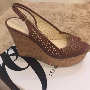 NEW Nine West wedge sandal 8.5