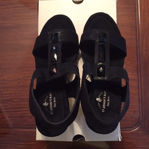Wedged sandals