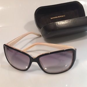 Banana Republic sun glasses
