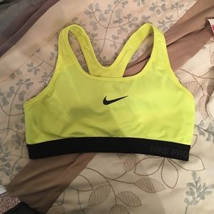 Nike Dri-Fit Sports Bra