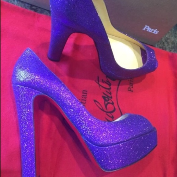 100% Authentic Christian Louboutin👠👠 - Picture 2 of 4