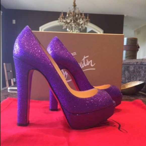 100% Authentic Christian Louboutin👠👠 - Picture 3 of 4