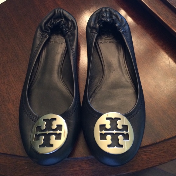 Tory butch back flats, silver emblem.  Great shape