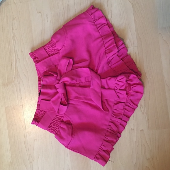 Hot Pink Short Pants with ribbon belt - Picture 2 of 4
