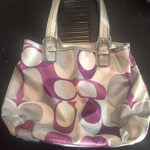 Coach purse for sale!