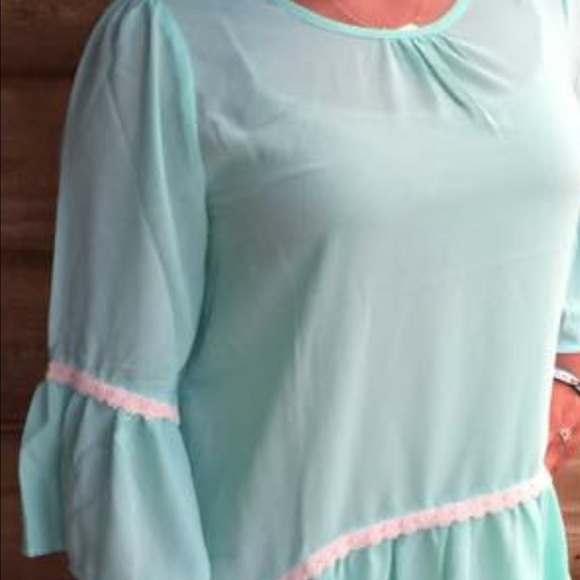 Sheer boutique shirt