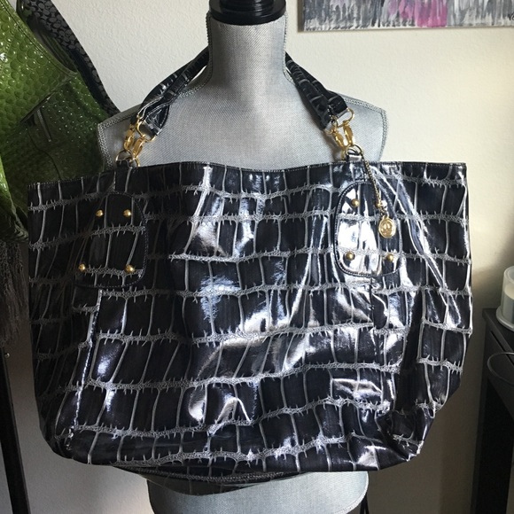 Big Buddha shoulder bag