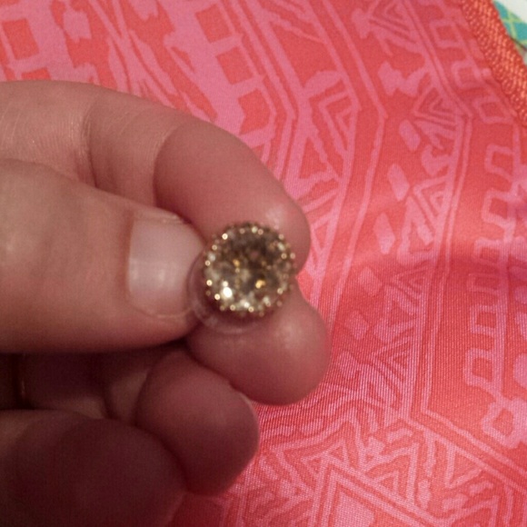 Stella & Dot Nancy Studs