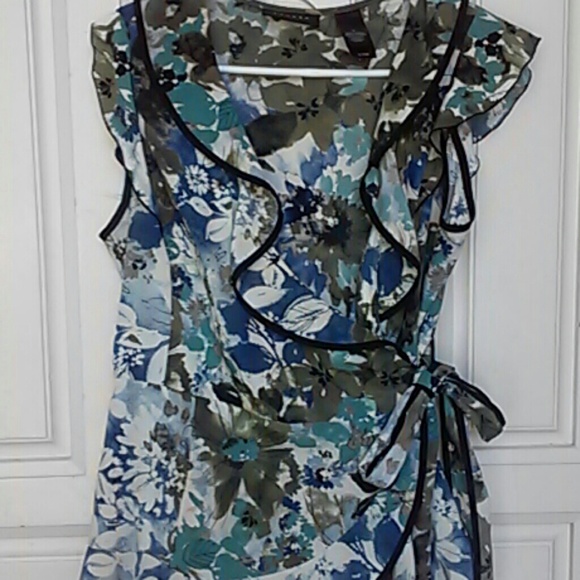 SALE Wrap Axcess blouse.