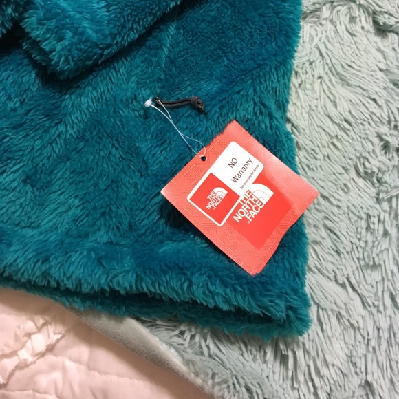 North Face Fuzzy Jacket - Picture 3 of 3