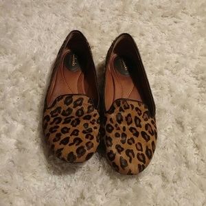 Clarks Leopard Loafers Size 7.5