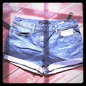 SALE🎈Joe's Jeans🎈Cuffed Shorts
