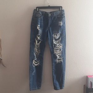 Ripped Boyfriend Jeans
