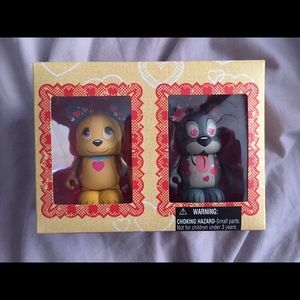 Disney Vinylmation Valentine's LE NWT Disney Vinylmation Valentine's LE NWT 