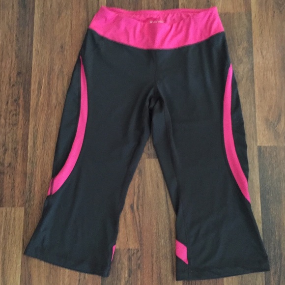 Tek Gear Capri length workout pants