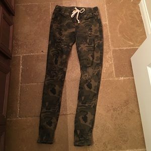 Brand new fashion nova army joggers