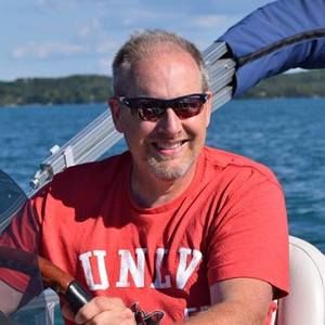 Meet your Posher, Todd