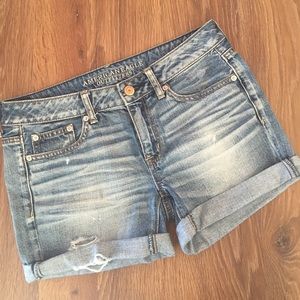 American Eagle midi boyfriend short, 4/6/8