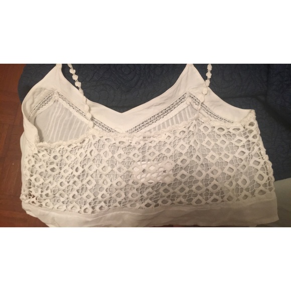 LF Millau White Crop Top - Picture 2 of 3