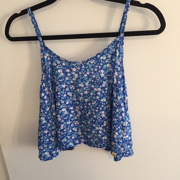 HOLLISTER top - Picture 1 of 2