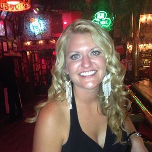 Meet your Posher, Vickie