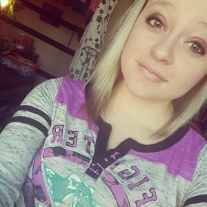 Meet your Posher, Deidra