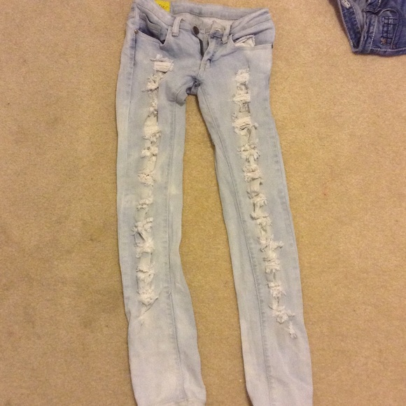 Ripped jeans