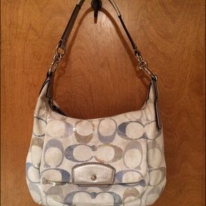 ‼️Closet closing 9/5! Coach purse