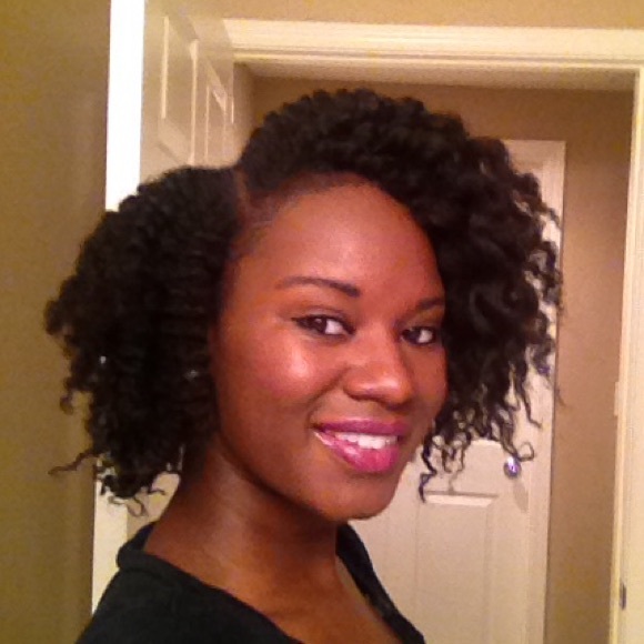 Meet your Posher, Kristen - Picture 1 of 1