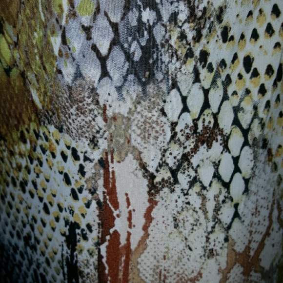 SOLD ☄️T-Back Python Maxi - Picture 3 of 4