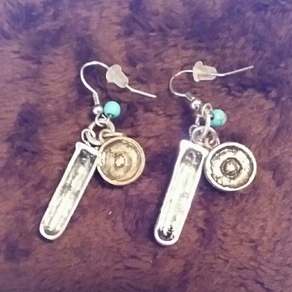 Silver bullets with 12 GA shotgun shell - Picture 3 of 4