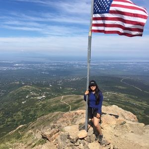 Meet your Posher, Sarai