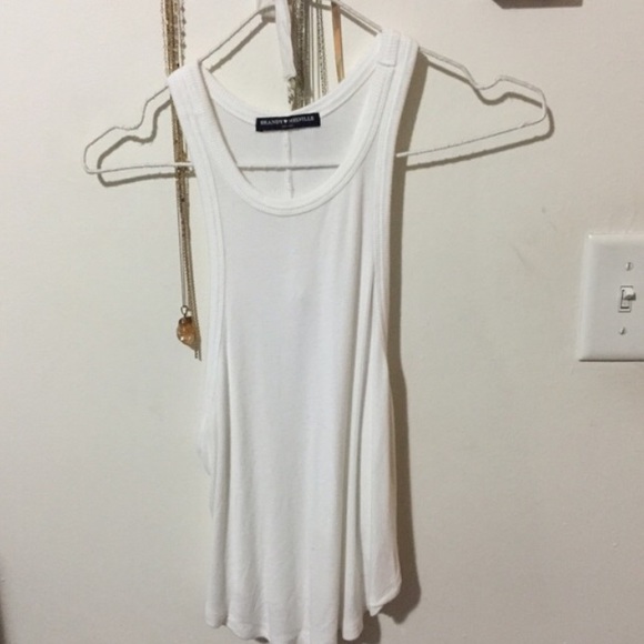 Ribbed white brandy Melville tank top