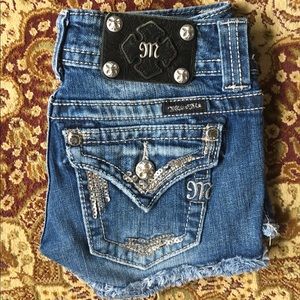 Miss Me Jean Shorts! Size 24 Women's