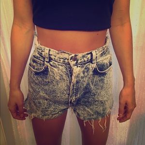 VINTAGE Super High Waisted Shorts
