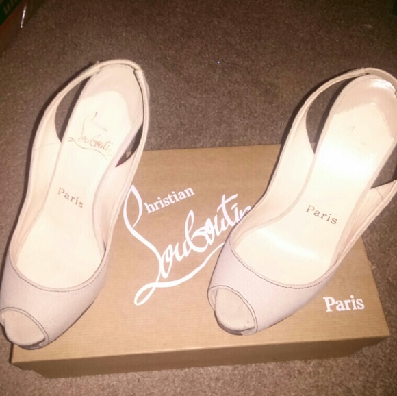 Authentic Christian Louboutain no prive slingbacks