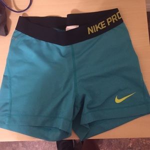 Nike Pro Spandex