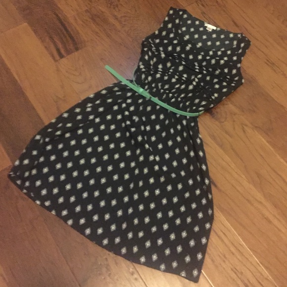 NWT Dress with belt - Small