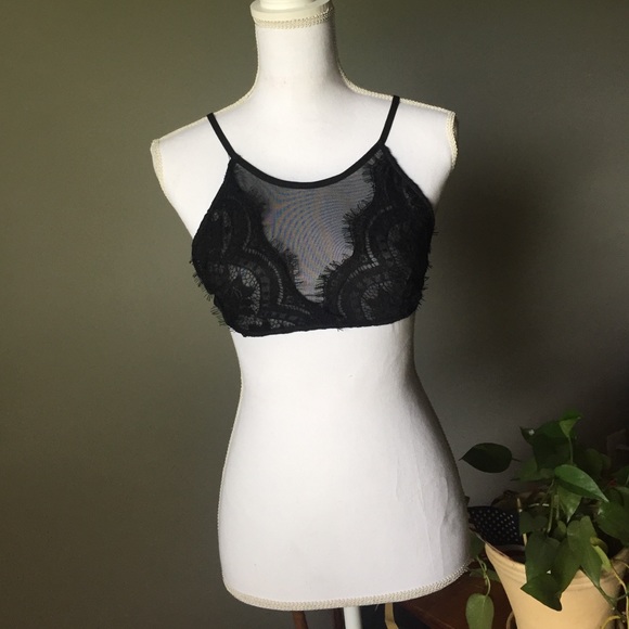 💥 ONE LEFT 💥 Lingerie - Picture 4 of 4