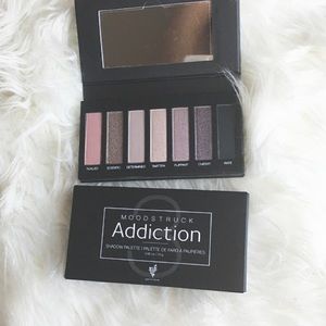 Younique Addiction Palette 3