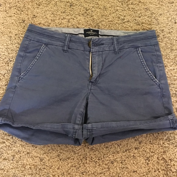 AE Twill Midi Shorts